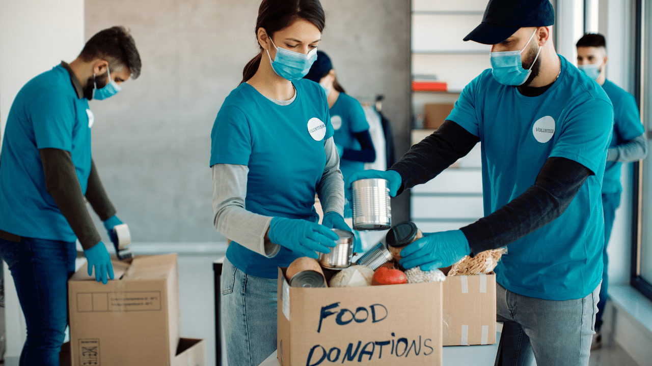 Featured image for “Make 2021 Your Year to Volunteer”